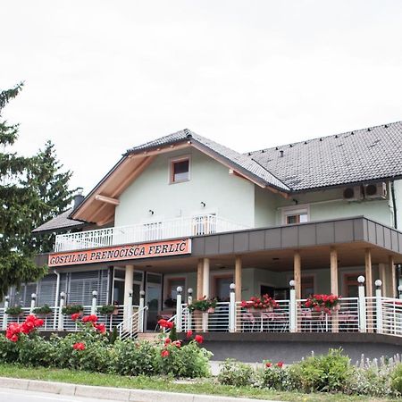 Gostilna In Prenocisca Ferlic Hotel Braslovce Exterior foto